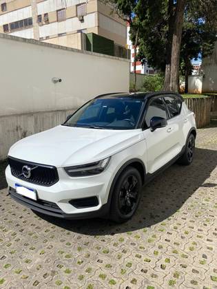 VOLVO XC40 2.0 T4 GASOLINA GEARTRONIC